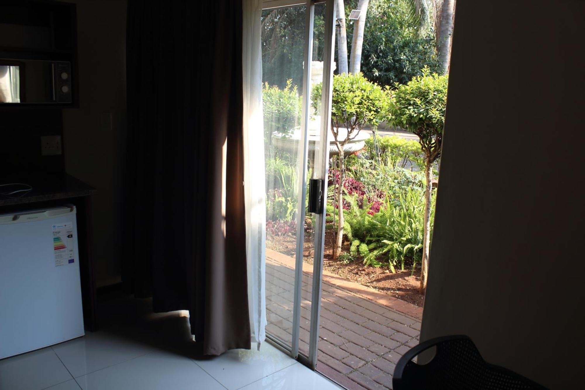 Purple Olive Guest House Pretoria-Noord Esterno foto