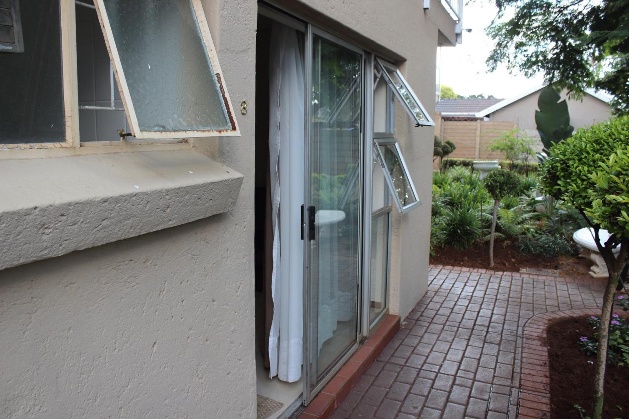 Purple Olive Guest House Pretoria-Noord Esterno foto