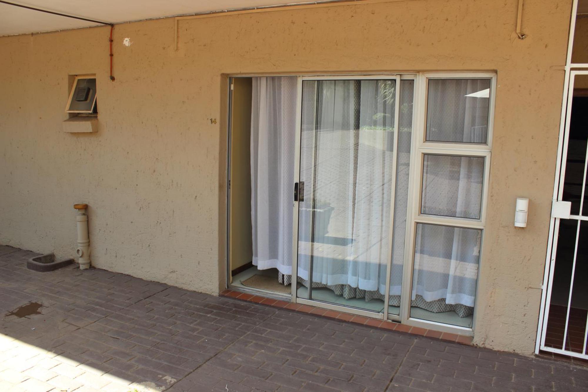 Purple Olive Guest House Pretoria-Noord Esterno foto