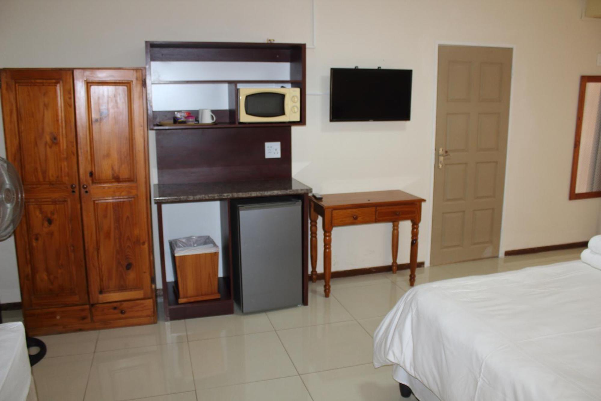 Purple Olive Guest House Pretoria-Noord Esterno foto