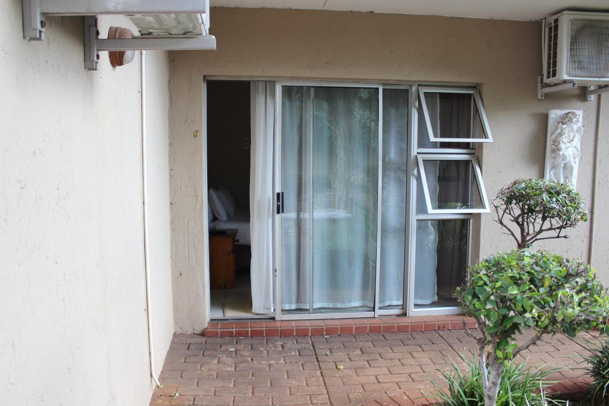 Purple Olive Guest House Pretoria-Noord Esterno foto