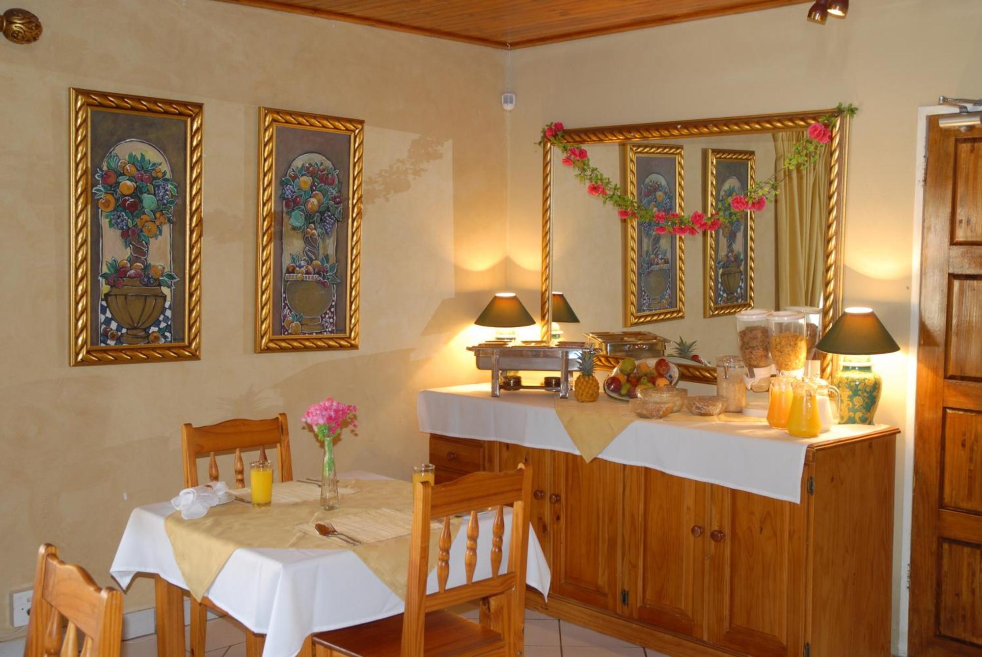 Purple Olive Guest House Pretoria-Noord Esterno foto