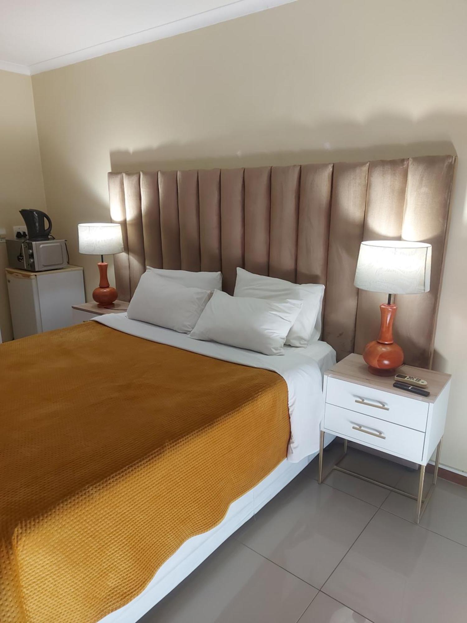 Purple Olive Guest House Pretoria-Noord Esterno foto